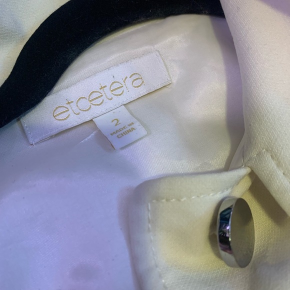 Etcetera - Cream Mock Neck Shift Dress W/ Oversized Silver Buttons Size 2 - Picture 7 of 7